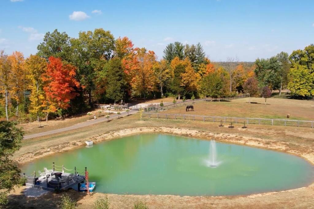 Beautiful Equestrian Estate Home W/ Hot Tub! Loveland Buitenkant foto