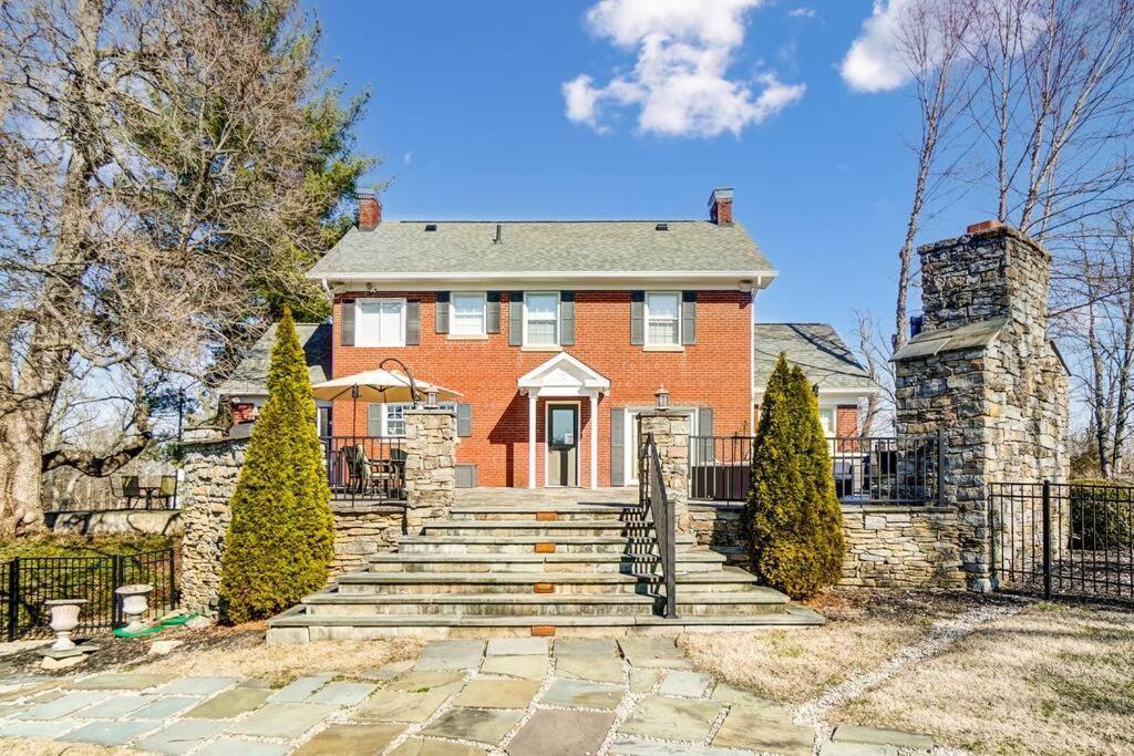 Beautiful Equestrian Estate Home W/ Hot Tub! Loveland Buitenkant foto